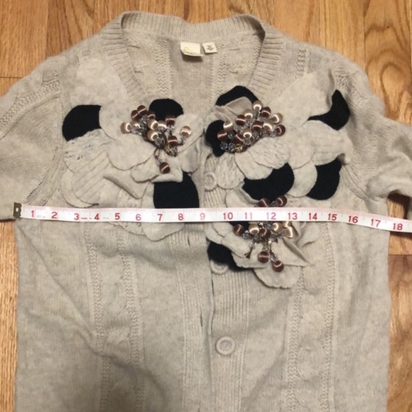 EUC! No flaws . Beautiful Petals Embellished Cardigan - Picture 2 of 8
